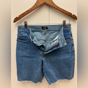 •NEW•EXPRESS Bermuda Jean Shorts